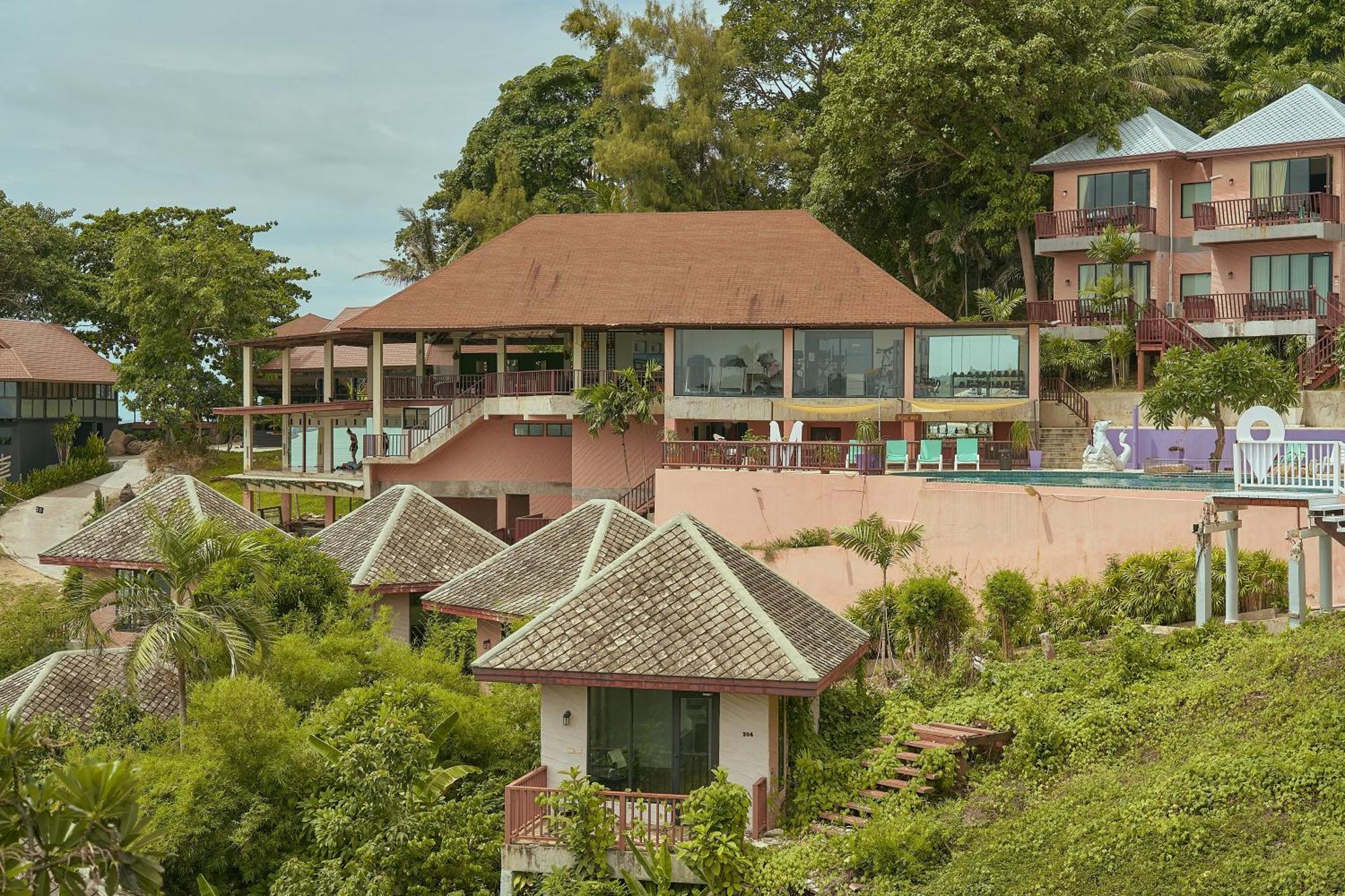 Merit Wellness & Mind Retreat Resort Samui Ламаи-Бич Экстерьер фото